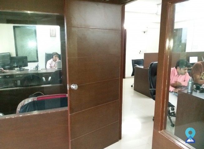 Co-Working Space in Siddhivinayak Tower, Ahmedabad