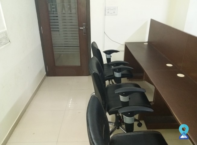 Co-Working Space in Siddhivinayak Tower, Ahmedabad
