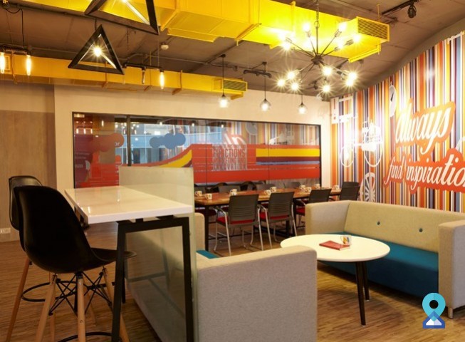 Business Centre in Hosur Road, Bengaluru