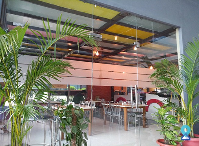 Business Centre, Noida